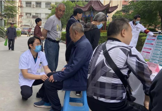 021696260041143296.png 2.png