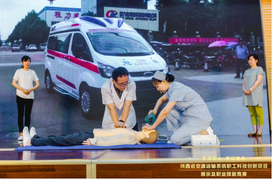 041696425691806976.png 11.png