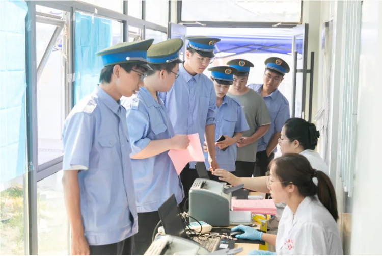 101725960851130129.png 8.png