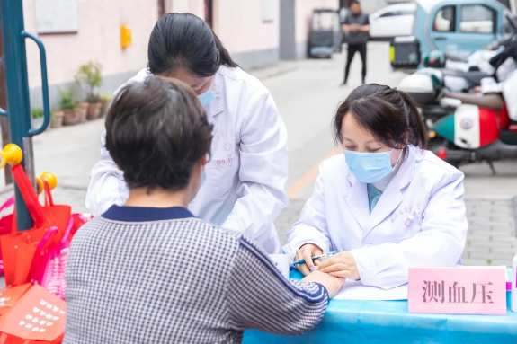 141728895629112196.png 6.png