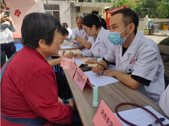 031748913277187538.png 22.png